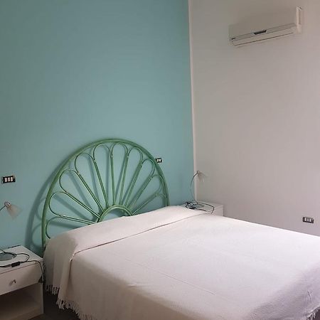 Casanoemi 2 Bed & Breakfast Cagliari Exterior photo